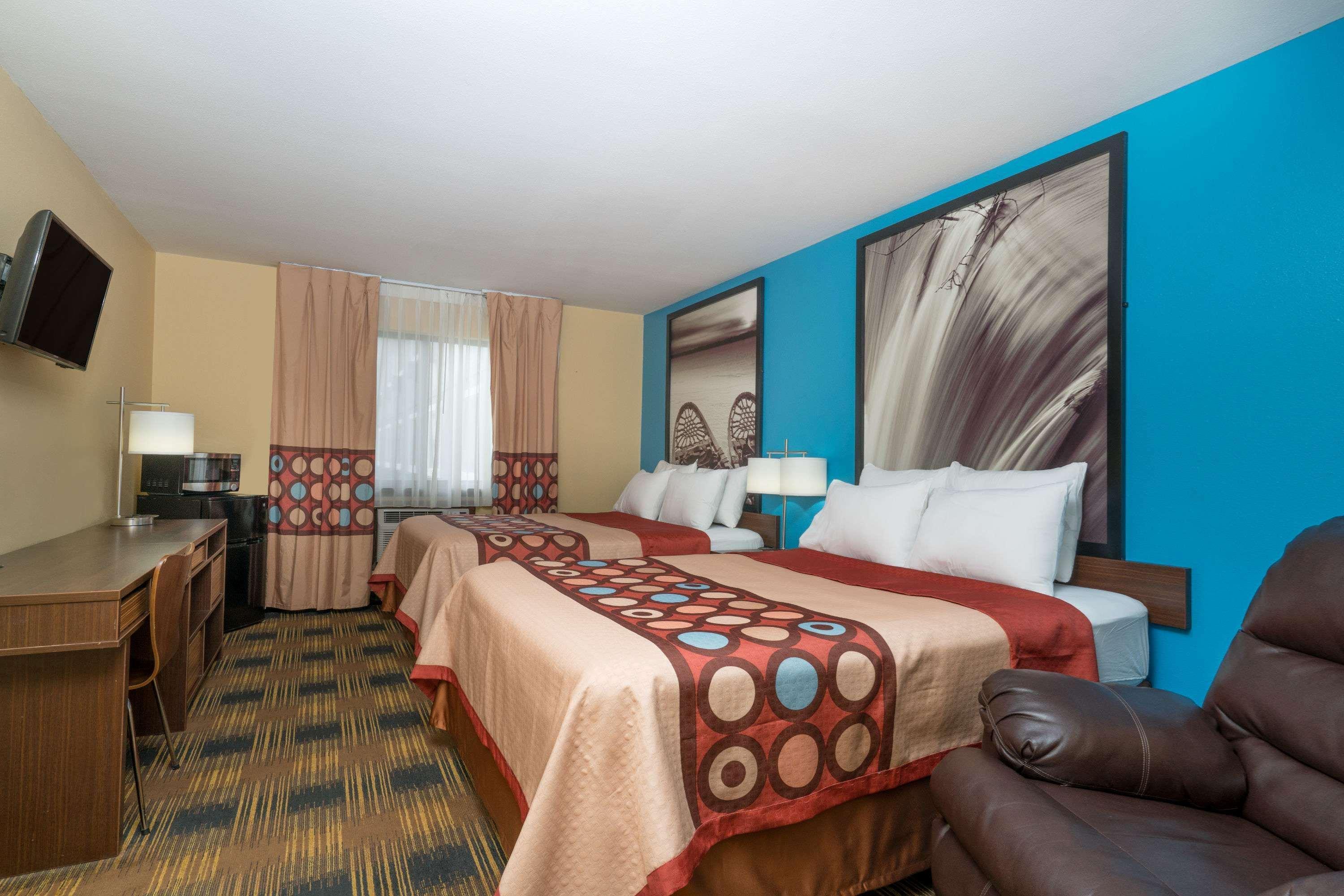 Super 8 By Wyndham Rochester Mayo Clinic Area Luaran gambar