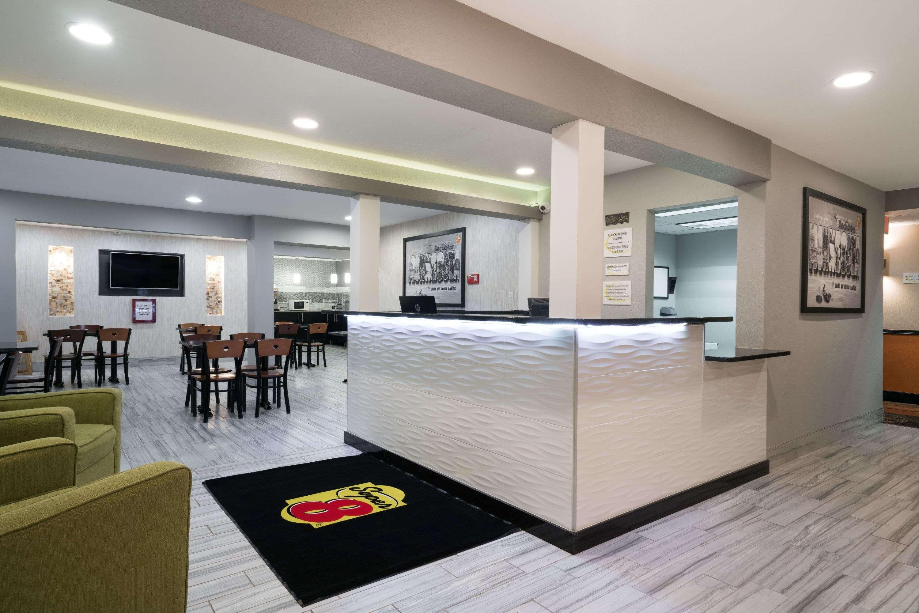 Super 8 By Wyndham Rochester Mayo Clinic Area Luaran gambar