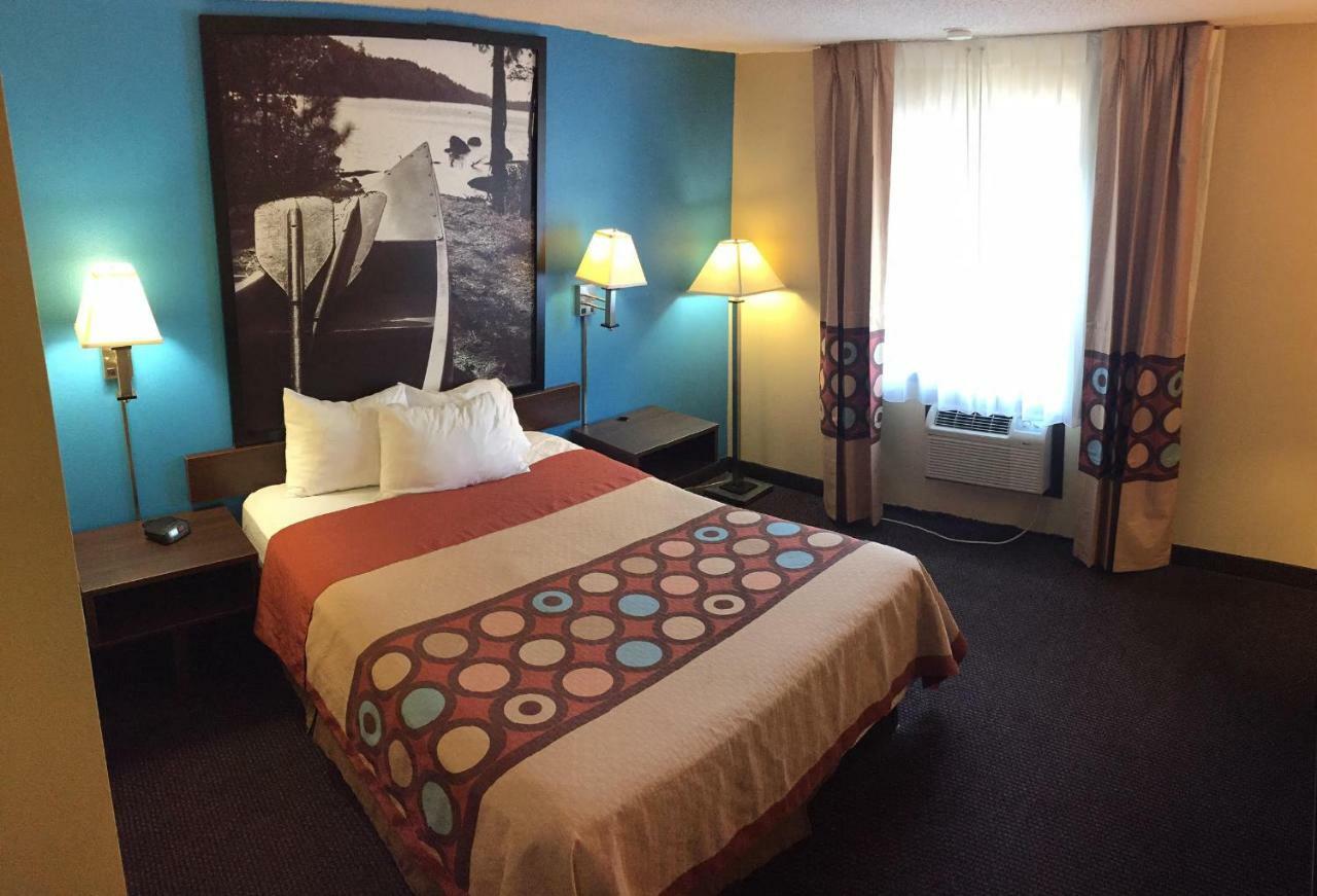 Super 8 By Wyndham Rochester Mayo Clinic Area Luaran gambar