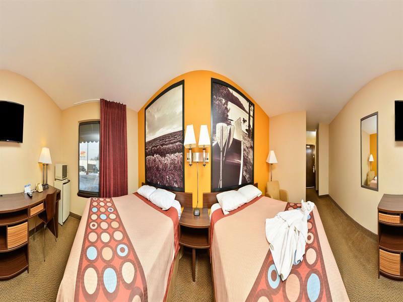 Super 8 By Wyndham Rochester Mayo Clinic Area Luaran gambar